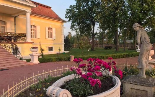 Castle & Winery Schulhoff