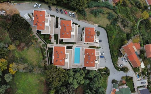 Modern Three-Bedroom Apartment for Sale in Djenovici, Herceg Novi