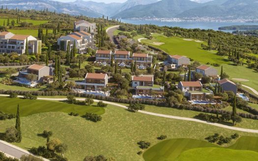 4-bedroom Townhouse, Botanika, The Peaks