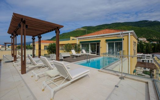 Luxurious 3-Bedroom Duplex with Pool and Breathtaking Views in Portonovi’s Exclusive Residential Heaven