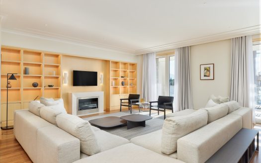 Three-bedroom Penthouse in Baia Residence, Porto Montenegro