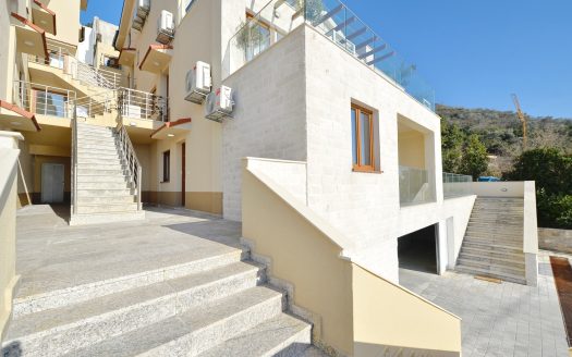Three-Bedroom Apartment, Opatovo, Tivat