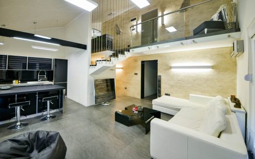 Modern duplex