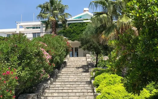 Villa with beach view in Žanjice, Herceg Novi